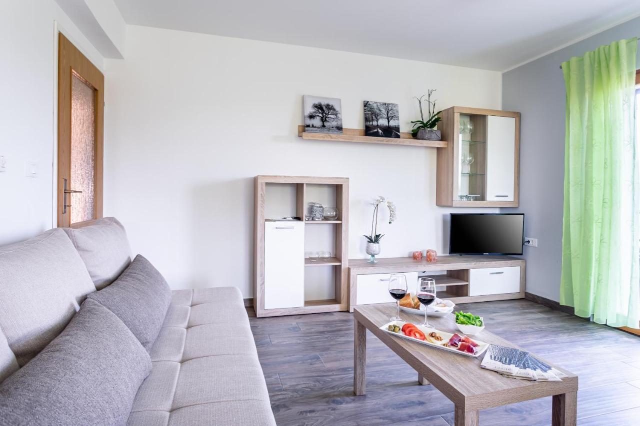 Apartmán Apartman Volte Buzet Exteriér fotografie